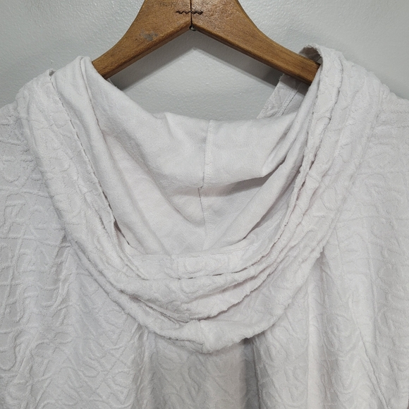 Victoria's Secret White Hoodie - Picture 12 of 16